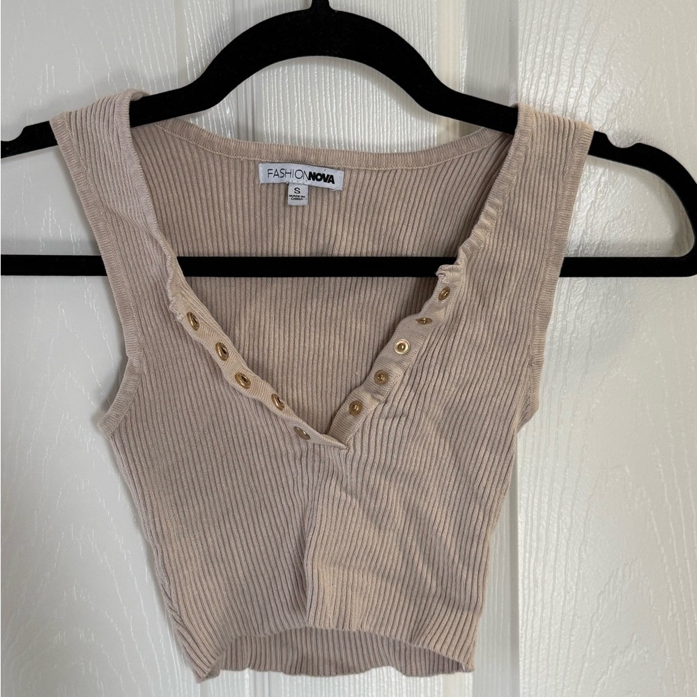 Fashion Nova Cream Ribbed V-Neck Crop Top